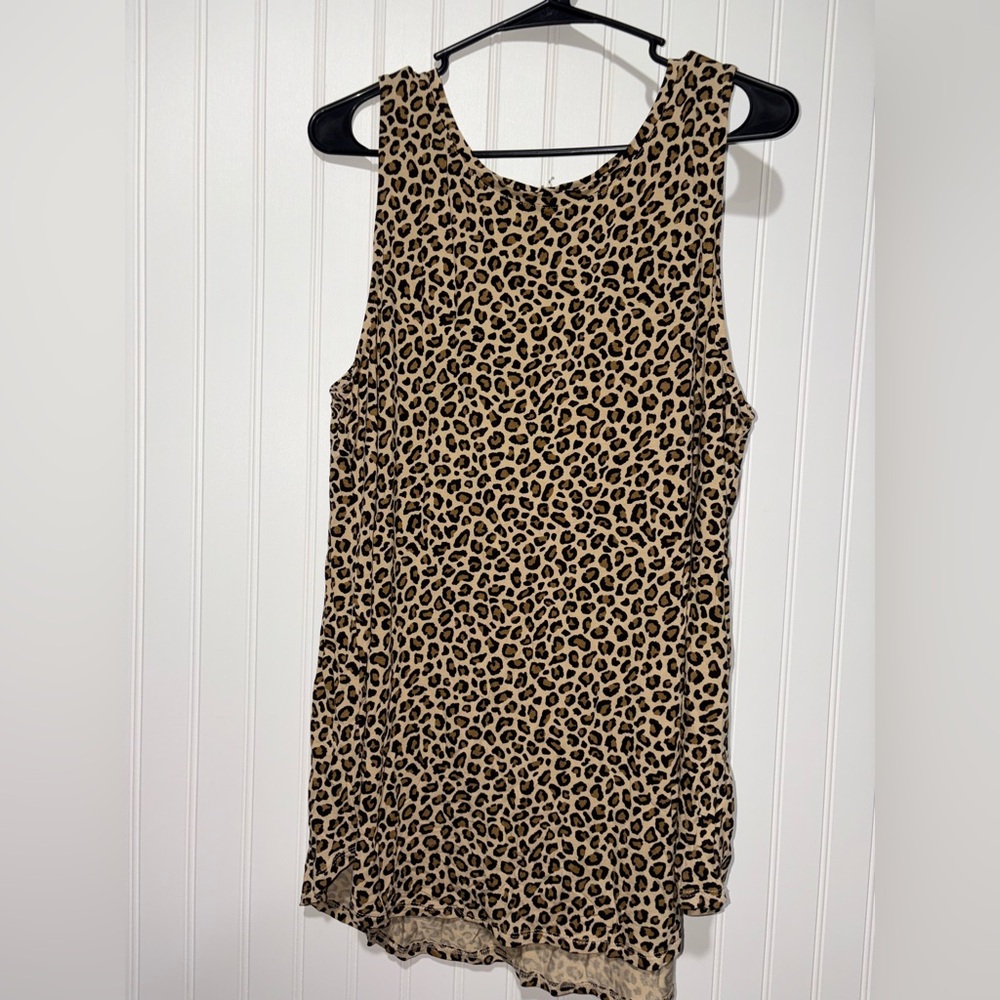 Old Navy Tan and Black Animal Print| Size XL